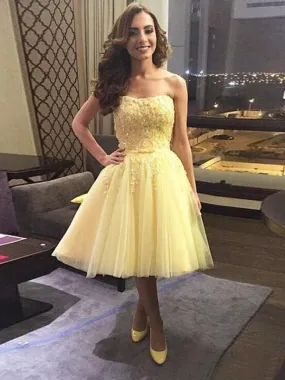 Bridelily A-Line Tulle Sweetheart Sleeveless Short/Mini With Applique Prom Dresses