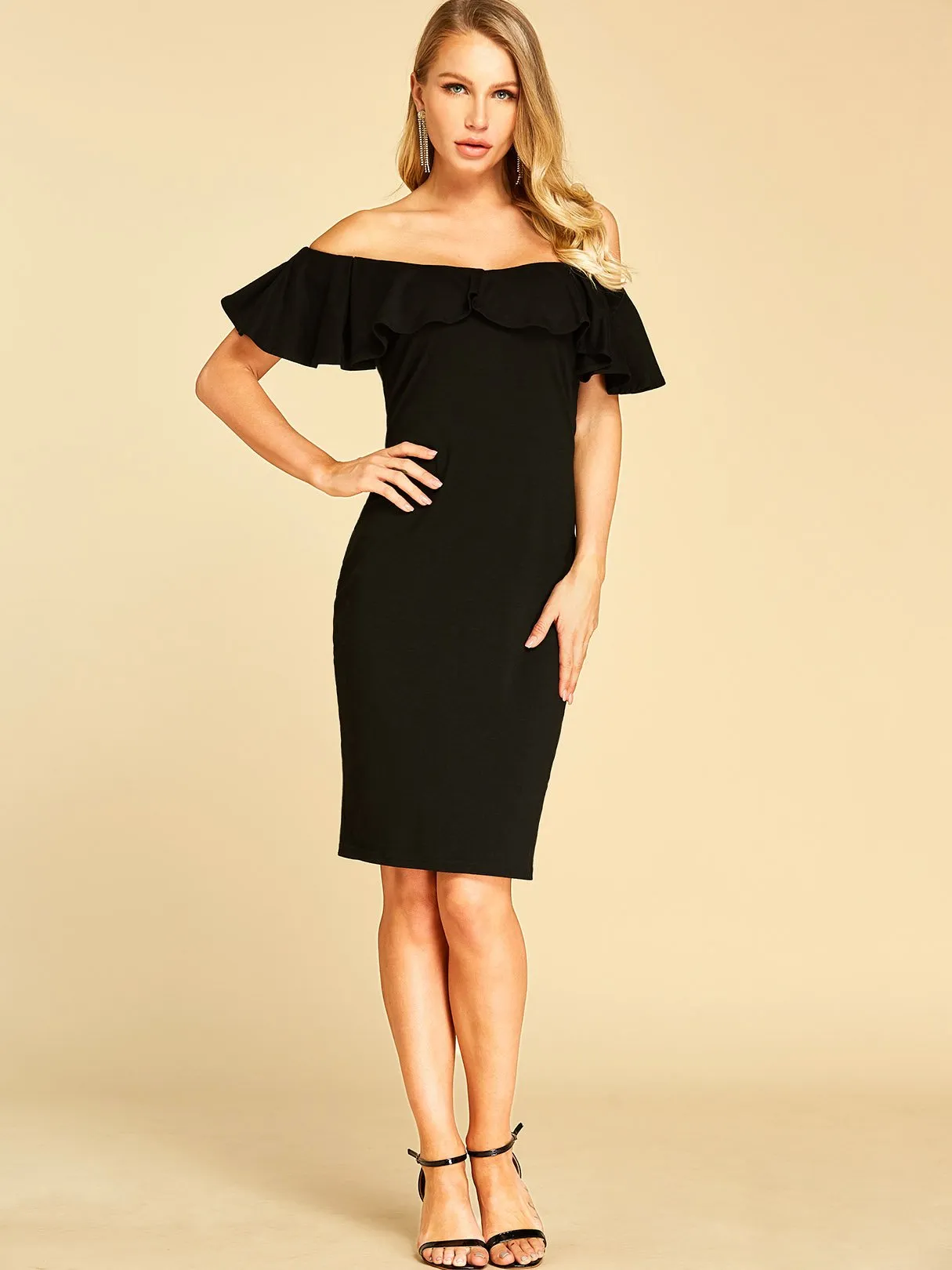 Wholesale Black Off The Shoulder Short Sleeve Plain Dresses